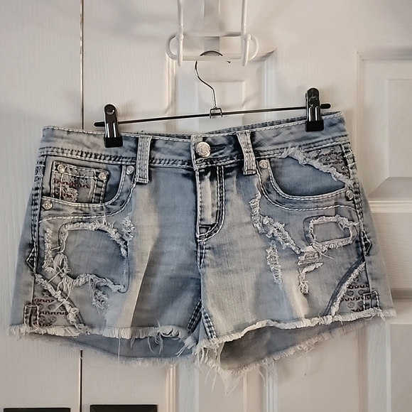 Grace American Flag Short Shorts. Size: 28 - Picture 3 of 7